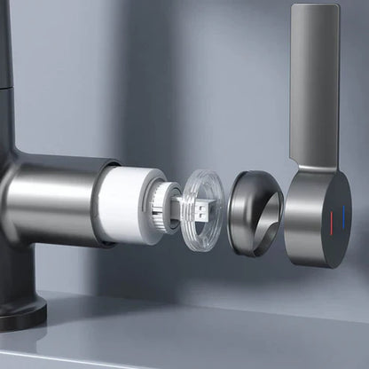 Innovativer LED Wasserhahn mit 360°-Schwenkarm und Temperaturanzeige – Perfekt für Küche & Bad