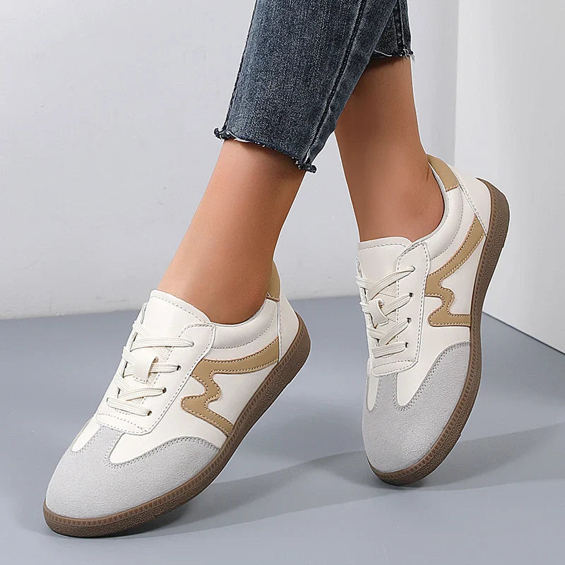 55ECO Sneakers