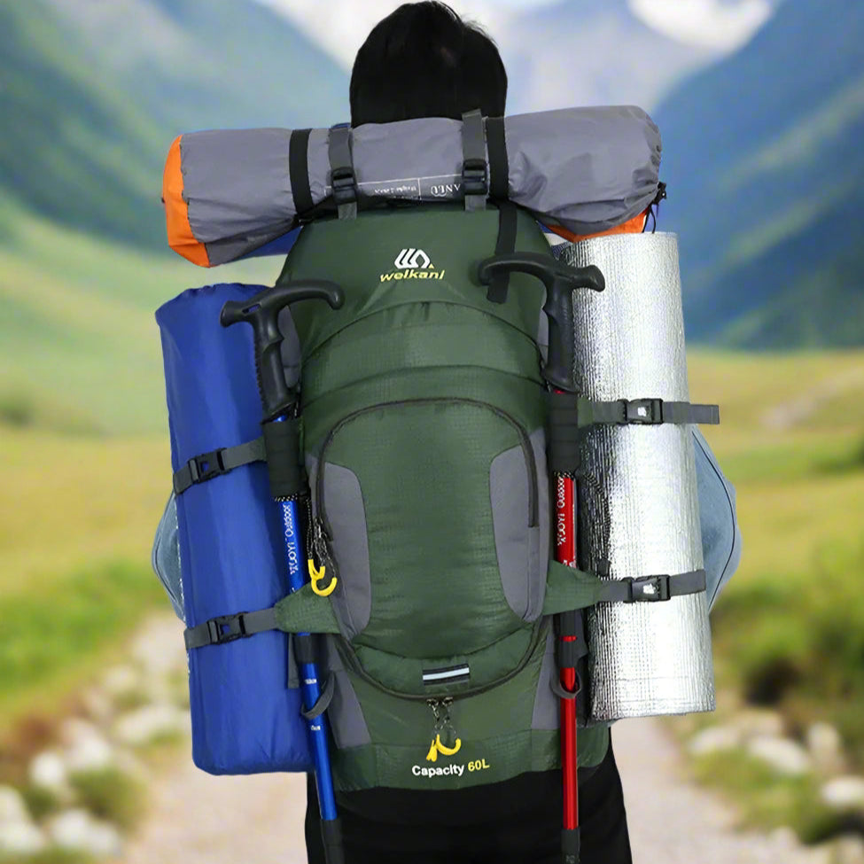 AdventurePro 60L Wasserdichter Wanderrucksack – Robuster Outdoor-Reise- & Trekkingrucksack