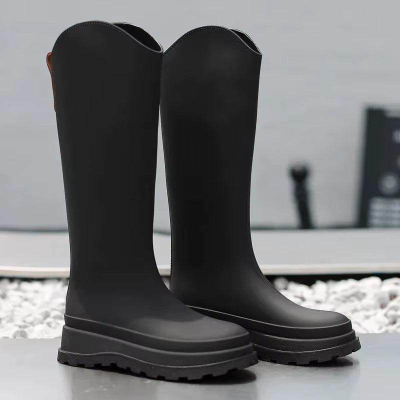 Wasserdichte Damen-Regenstiefel für den Herbst: Hohe Gummistiefel mit rutschfester Sohle für maximalen Komfort und Schutz
