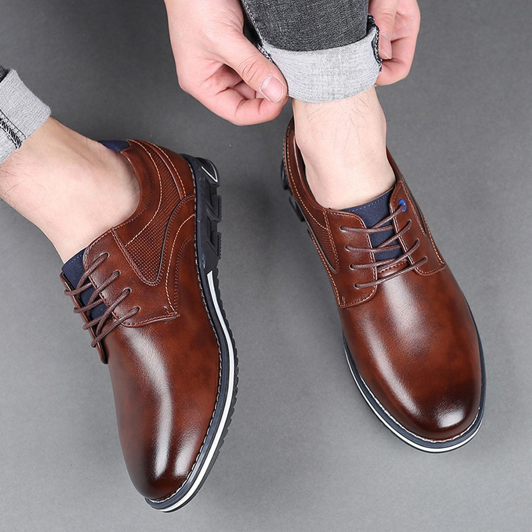 Elegante Leichte Derby