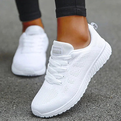 Leichte Fitness Sneaker