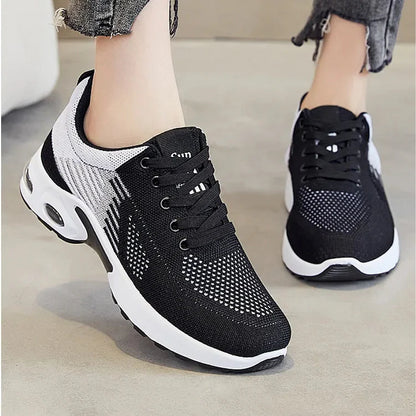 Leichte Sportschuhe