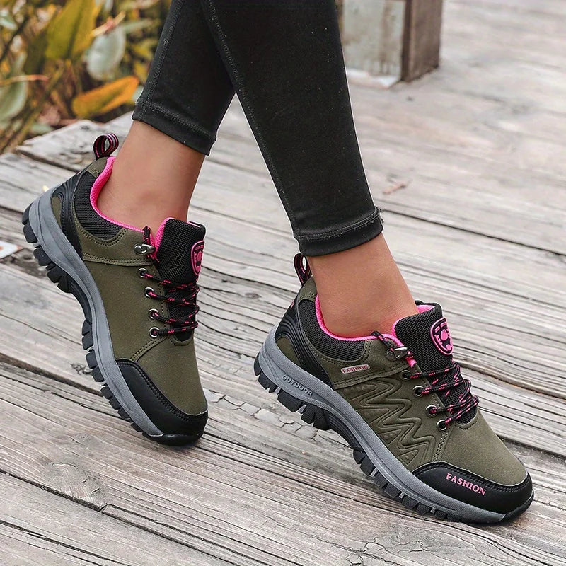 Modische Wanderschuhe