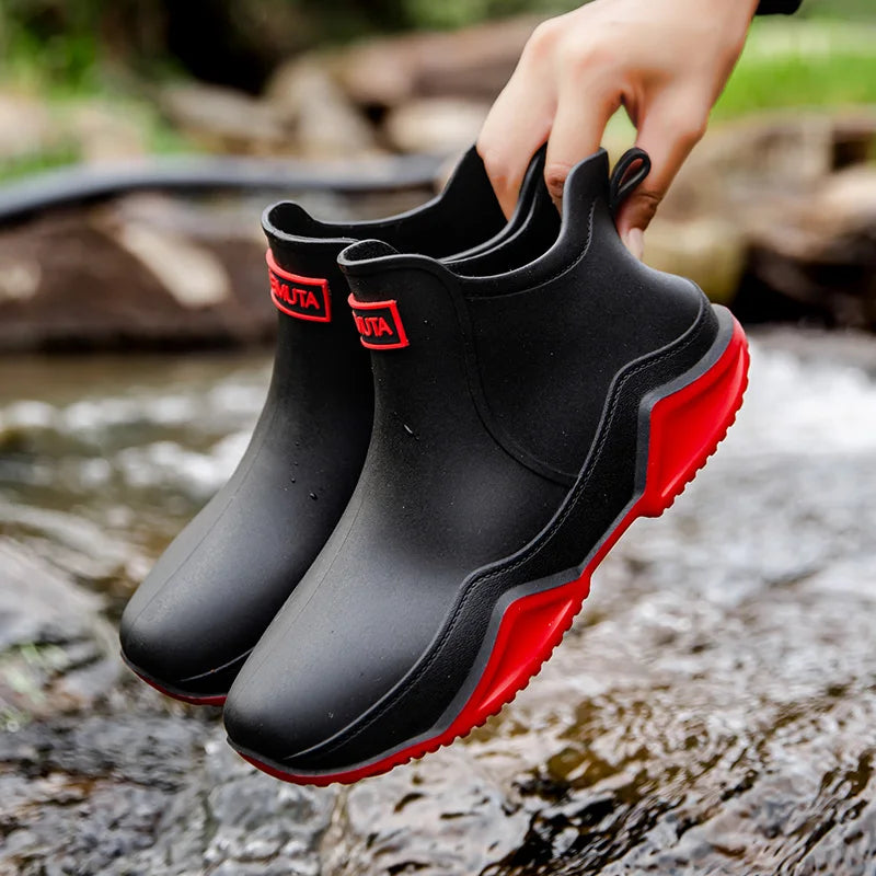 Wasserdichte Damen-Regenstiefel für den Herbst: Stilvolle Mid-Calf Gummistiefel mit rutschfester Sohle für maximalen Komfort