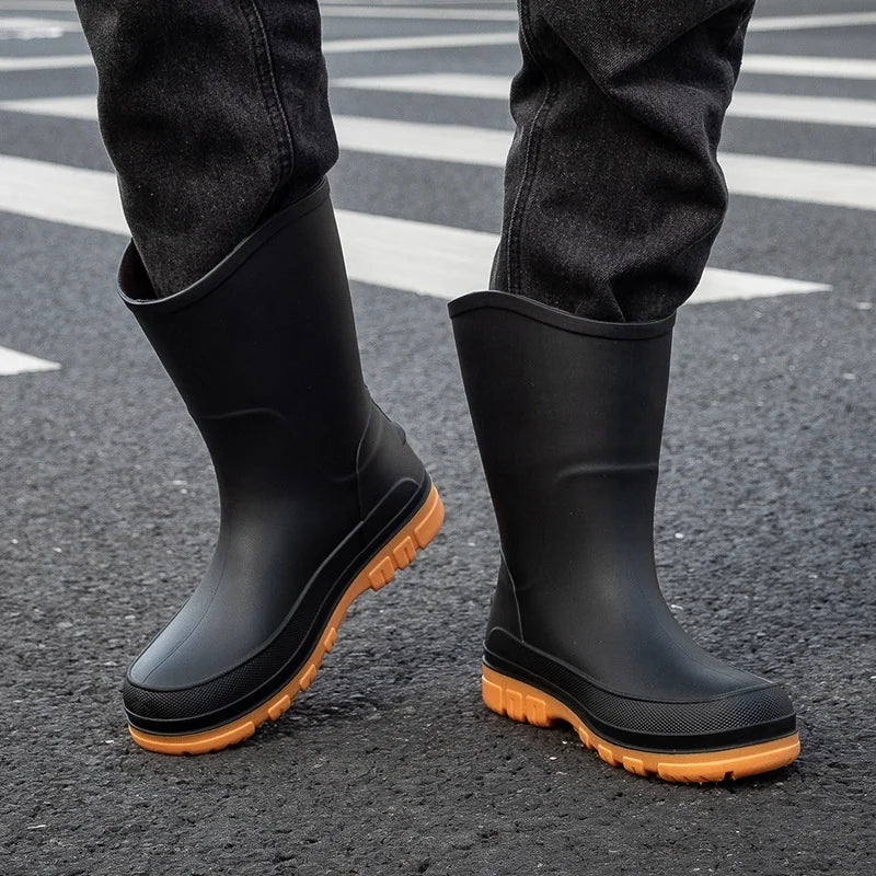 Robuste Herren-Gummistiefel für den Herbst – Wasserdichte Mittelhohe PVC-Stiefel mit rutschfester Sohle für maximalen Komfort und Halt