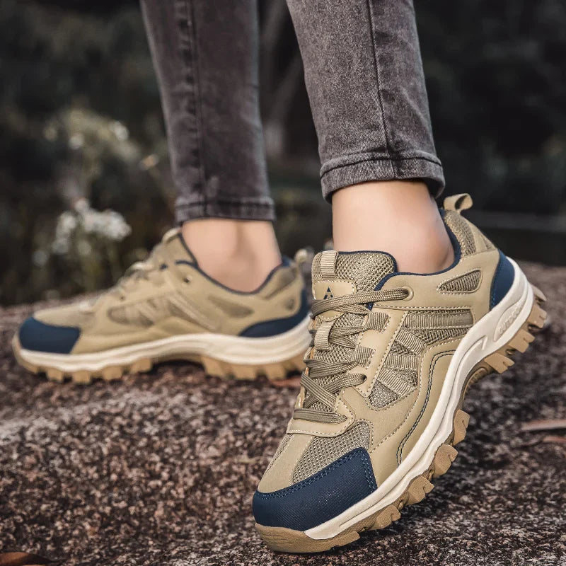 Trekkingschuhe Profilsohle