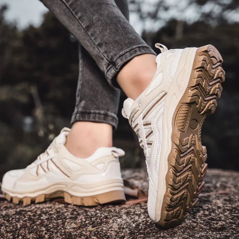 Trekkingschuhe Profilsohle