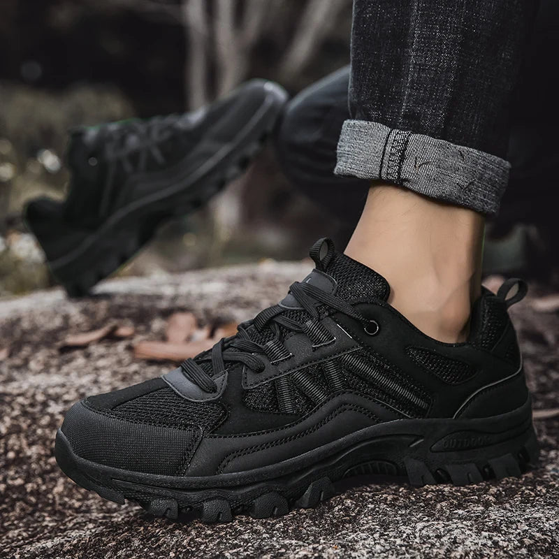 Trekkingschuhe Profilsohle