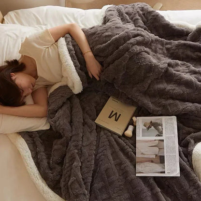 Superweiche Fleece-Kuscheldecke – Dein gemütlicher Begleiter für Herbst & Winter auf Sofa & Bett