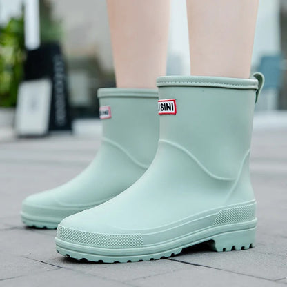 Modische Damen-Gummistiefel – Wasserdichte Mid-Calf Stiefel mit rutschfester Sohle für herbstlichen Komfort & schicken Look