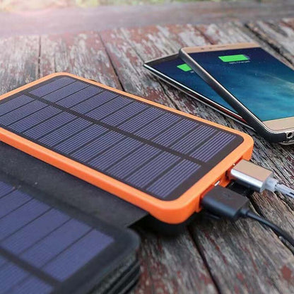 PowerFold Solar Power Bank – Tragbares, faltbares & wasserdichtes Ladegerät für Energie unterwegs